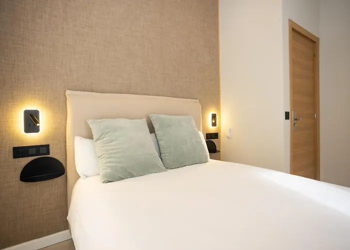 Chinitas Urban Rooms